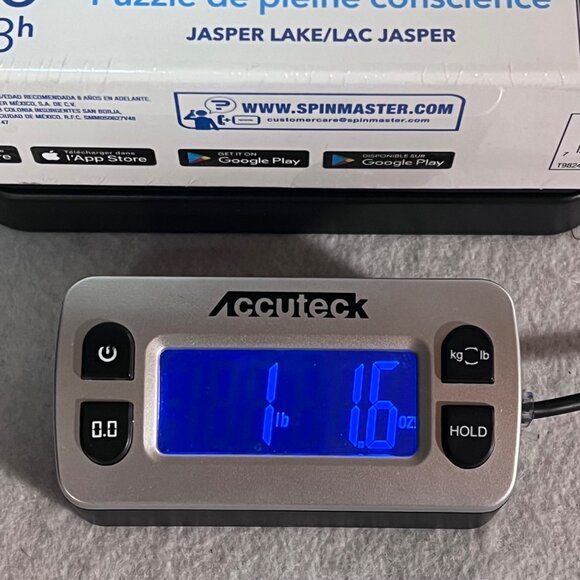 Calm Mindful Puzzle Jasper Lake 300-Piece 24"x18" Includes 30-Day App & Poster - Picture 15 of 15